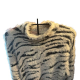PHILOSOPHY White Tiger Zebra Stripe Fuzzy Lush Soft Warm Sweater Size L Pre-worn