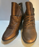Bare Traps Brown Ankle Bootie Womens Size 9 1/2M Boots Slouch Buckle Side Zip Pre-owned