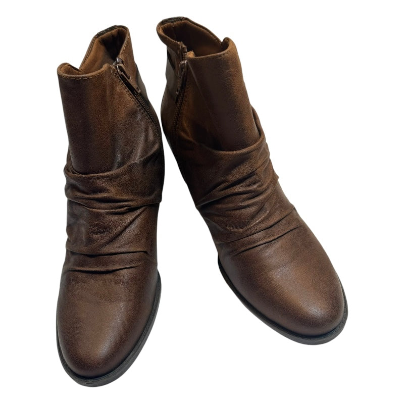 Bare Traps Brown Ankle Bootie Womens Size 9 1/2M Boots Slouch Buckle S Conner's Corner Collectibles, Antiques, Boutique & Gifts Bare Traps Brown Ankle Bootie Womens Size 9 1/2M Boots Slouch Buckle S Conner's Corner Collectibles, Antiques, Boutique & Gifts