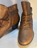 Bare Traps Brown Ankle Bootie Womens Size 9 1/2M Boots Slouch Buckle Side Zip Pre-owned