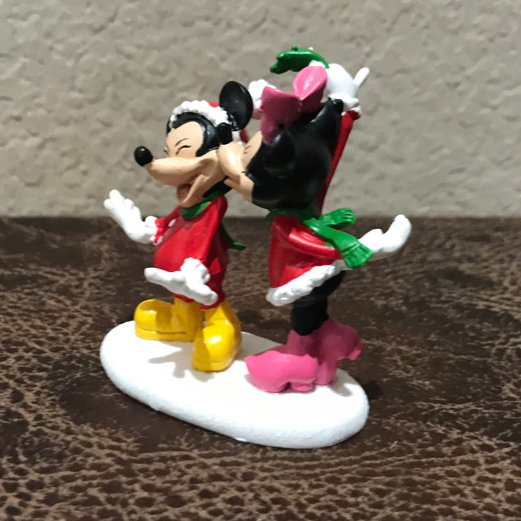 Cork coaster with Mickey & Minnie kissing –