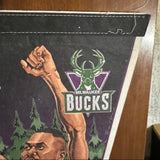 Vintage Milwaukee Bucks Glenn Robinson Pennant