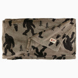 LazyOne Bigfoot Cloud Fleece Throw Blanket Sasquatch Soft 50" x 70" Green